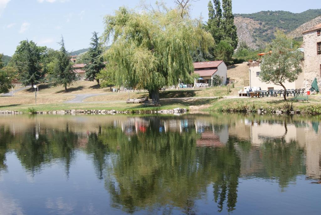 Hotel Le Moulin De Sournia Exterior foto